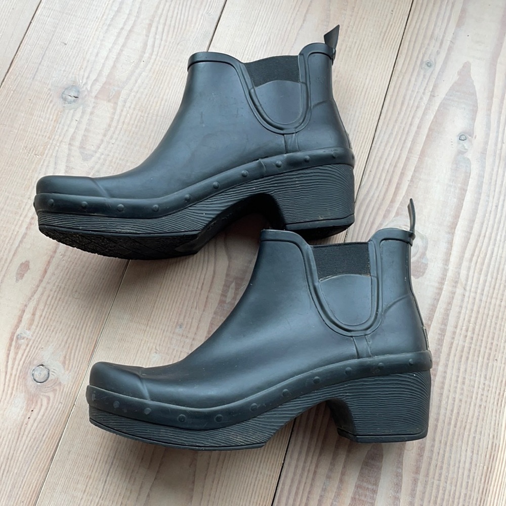 Dansko Rosa Rain Boot